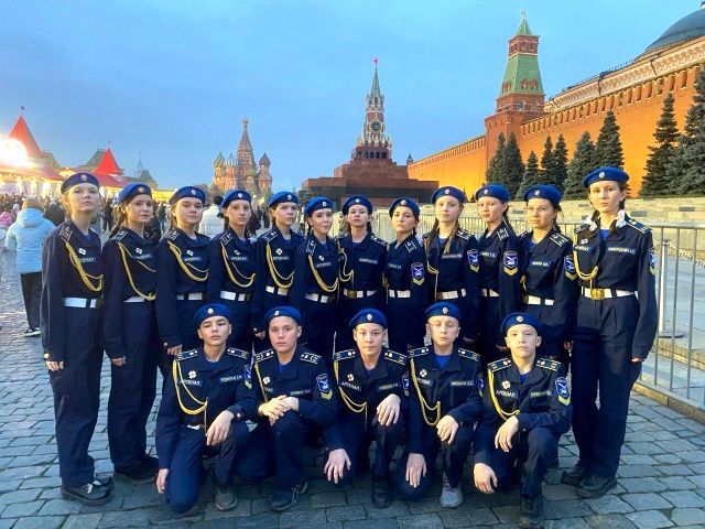 Наши кадеты снова победили в конкурсе «Смотр строя и песни»