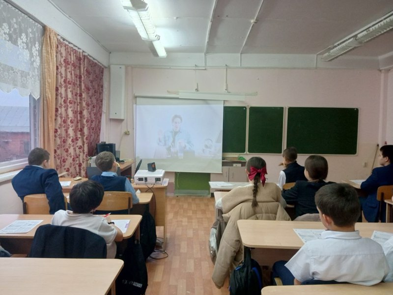 Новости проекта «Урок цифры»: Шестиклассники погрузились в мир ИТ-технологий