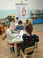 Работаем с адвент-календарем.