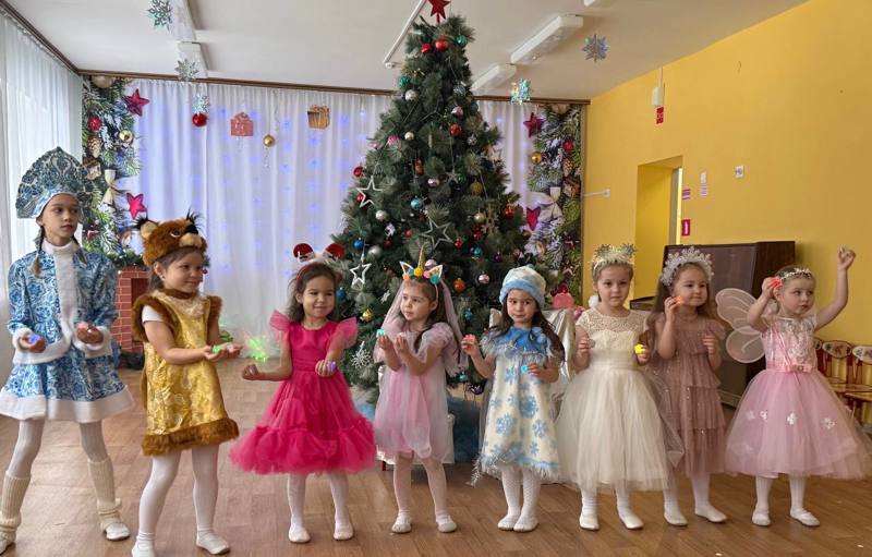 Спешим поделиться первыми новогодними сюжетами!