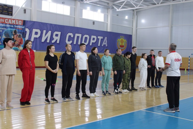 Стражи порядка сдали нормы ГТО