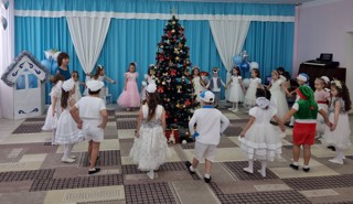 Новогодние утренники