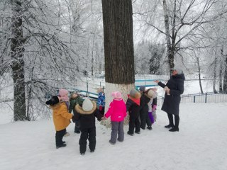 По родному краю с рюкзаком шагаю