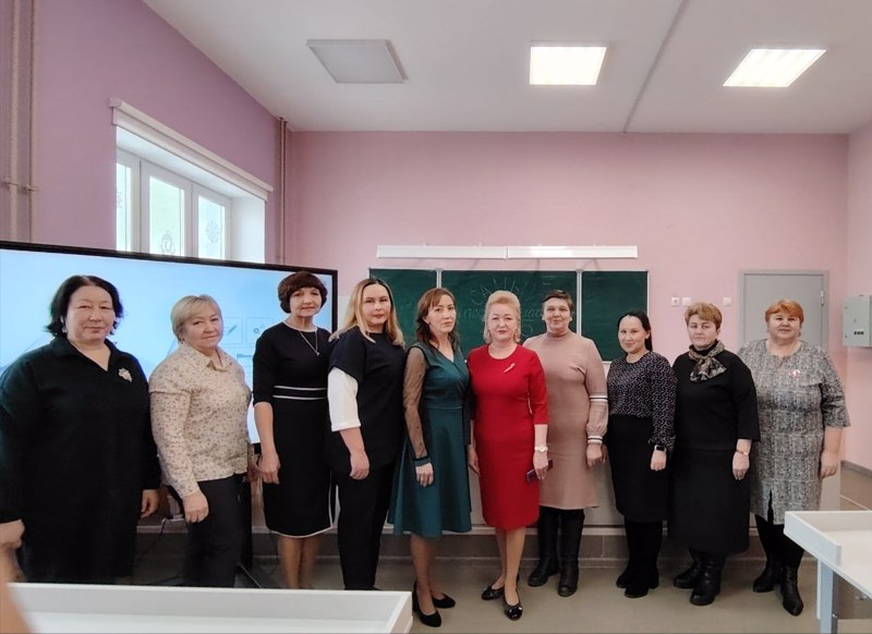 Итоги муниципального этапа республиканского конкурса на лучшего классного руководителя 2025 года "Самый классный классный"