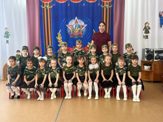 День защитника Отечества в подготовительной группе "Тили-мили-трямдия"