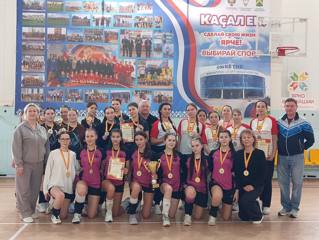 Рождественский турнир по волейболу памяти чемпионки Чувашской Республики Елены Петрейкиной