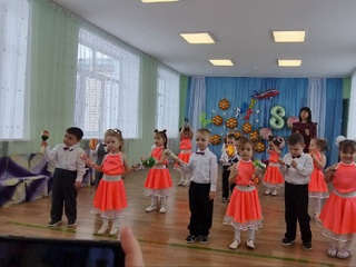 ad0f6fd2-333b-4c9f-bd8f-be185c1d4b49.jpg