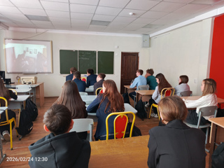 Учащиеся 8-9 классов посмотрели документальный фильм «Предательство»