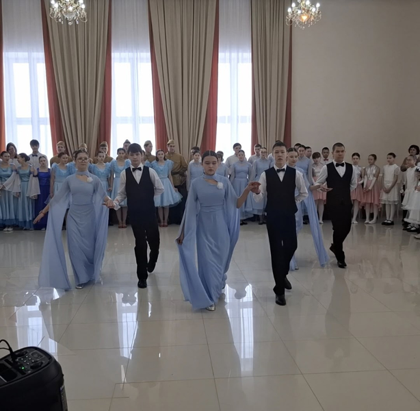 Конкурс бального танца "На волнах дружбы"