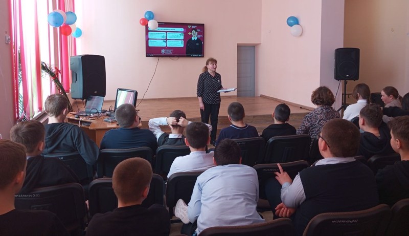 Тематический урок по финансовой безопасности «Темная сторона ИИ»