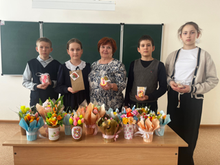 Удмуртия в гостях: Дружба народов и подарки к 8 марта!