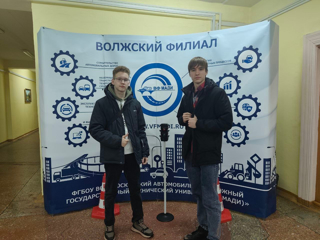 МАРШРУТ ПОСТРОЕН: ШКОЛА -> УНИВЕРСИТЕТ