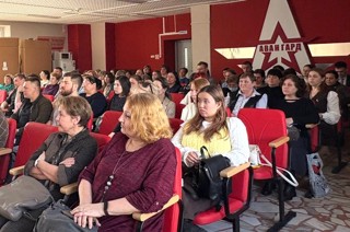 Руководители школьных музеев и педагоги Ядринского МО приняли участие в республиканском семинаре «Основы музейного дела: теория и практика»