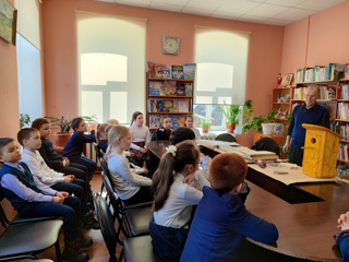 «ДОМ ВЕСЕЛОГО СКВОРЦА!» - мастер-класс по созданию птичьего домика