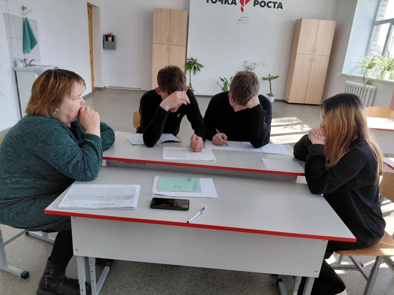 Весенний пришкольный лагерь «Капелька»
