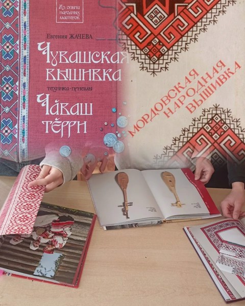 В школьном лагере прошел тематический день «Мастера земли чувашской».