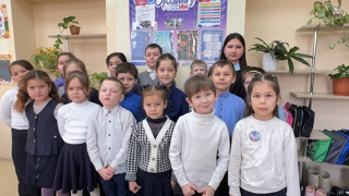 Открытие весеннего пришкольного лагеря "Солнышко"