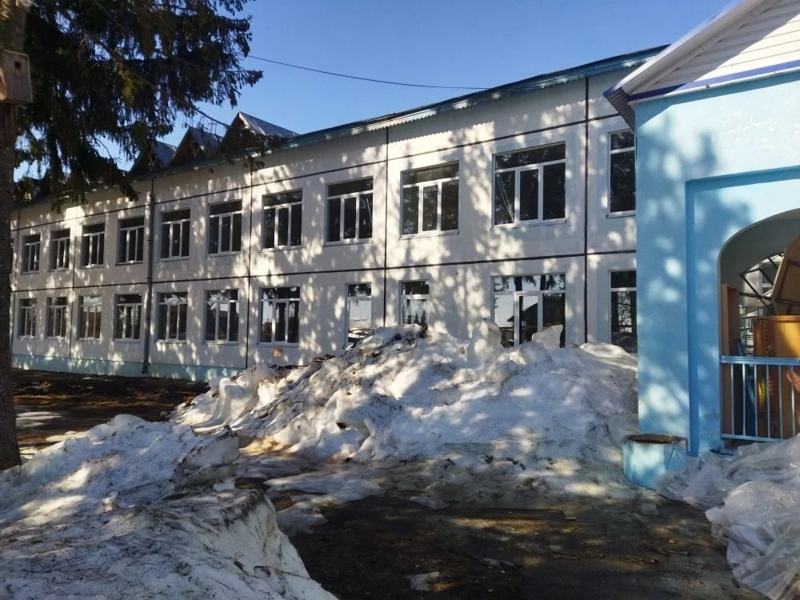 В Толиковской школе полным ходом идёт капитальный ремонт