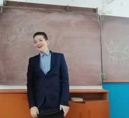 Провели конкурсно-игровую программу «Весеннее настроение»