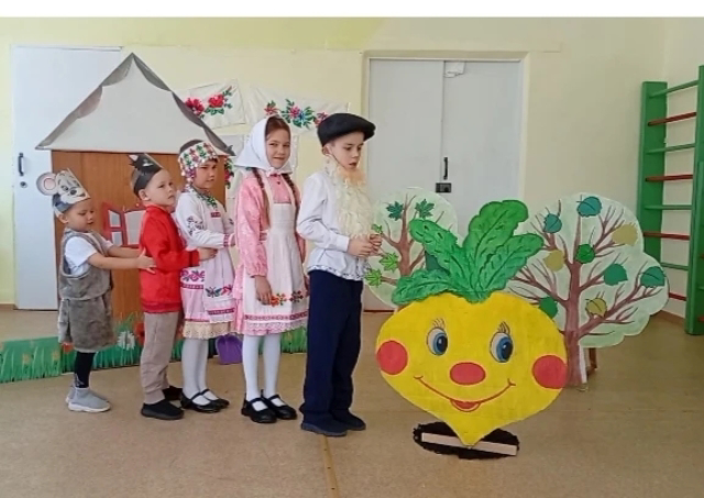 " Асамлӑ юмах тӗнчи".