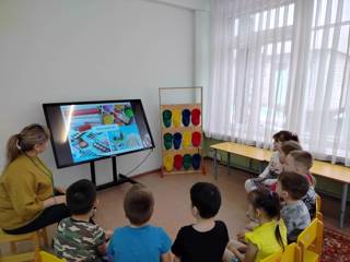 Дошкольники из старшей группы «Почемучка» открыли для себя мир химии