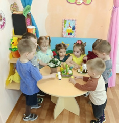 Малыши узнают о Пасхе
