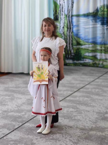 Сулагаева Милена стала призёром муниципального этапа республиканского фестиваля «Хунав»!