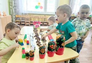Матрёшка, матрёшка, откройся немножко