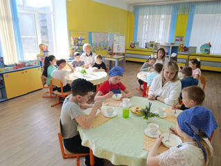 Родители дошколят приняли участие в «Завтраке с заведующим»