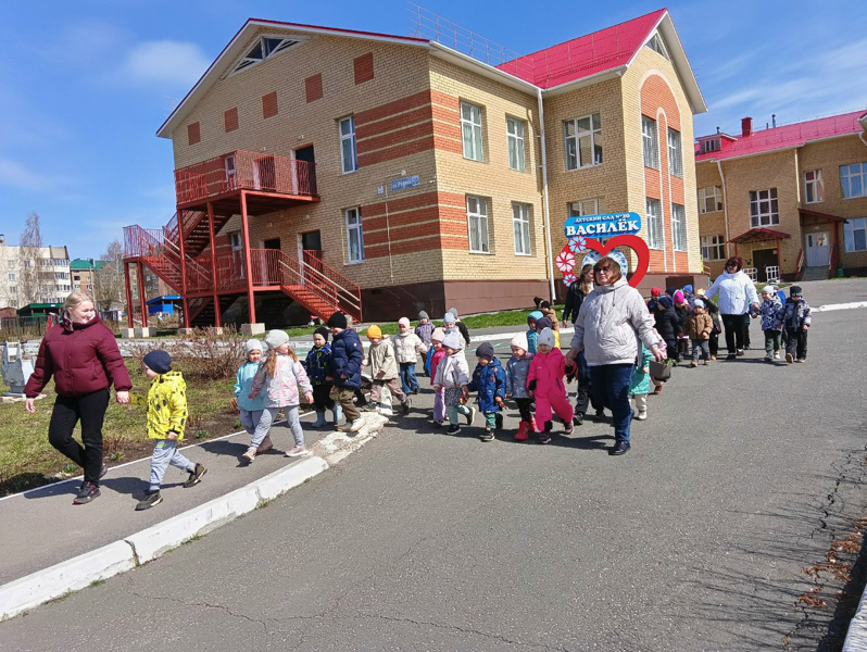 Практическая тренировка по эвакуации в случае возникновения пожара и действий в экстремальных ситуациях.