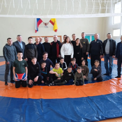 Презентация передачи борцовского ковра спортивно-оздоровительному залу с.Ковали