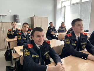 Не просто ткань, а код культуры: лицейское погружение в мир чувашских традиций