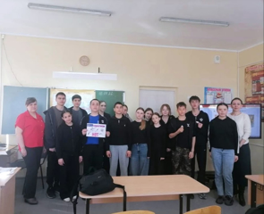 В рамках акции "Чистое поколение" с учащимися провели тренинг