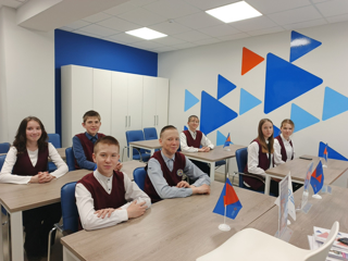 В кадровом центре "Работа России" прошёл «Урок занятости» для учащихся 8 класса Алтышевской основной школы.