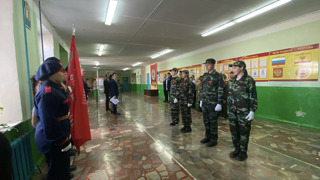 Часовой у знамени Победы.
