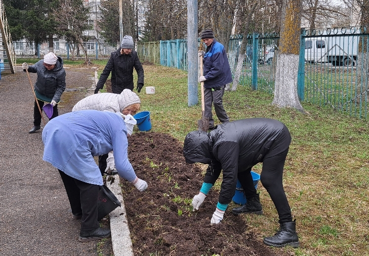 Субботник в детском саду: вместе делаем мир краше!