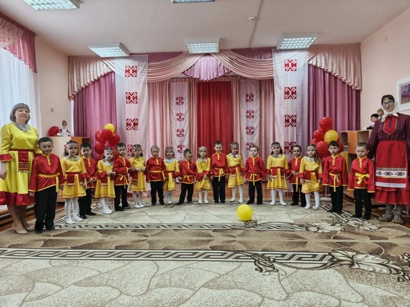 Праздник чувашского языка: песни, танцы и радость общения!