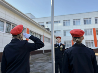 ПОДНЯТИЕ ФЛАГА | ДЕНЬ ПОБЕДЫ 🎖️