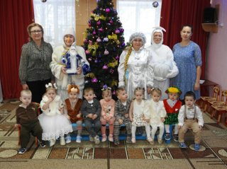 Первый новогодний утренник