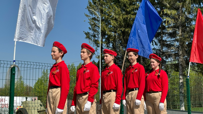 ПОЧЁТНЫЙ КАРАУЛ: ПАМЯТЬ В СЕРДЦАХ И НА ПОСТУ №1