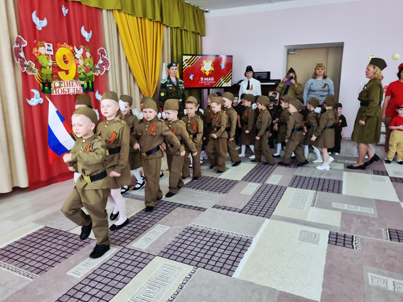 Парад дошколят