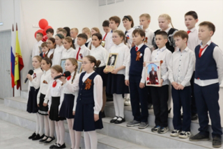 В честь 81 годовщины Победы советского народа в Великой Отечественной войне в школе №9 состоялся митинг-концерт