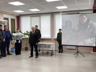 ca6a9503-ae40-401d-949b-f3e5ef516bab.jpg