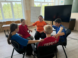 Занавес закрывается, чтобы открыться снова: как прошло итоговое занятие театрального кружка «ВО!»