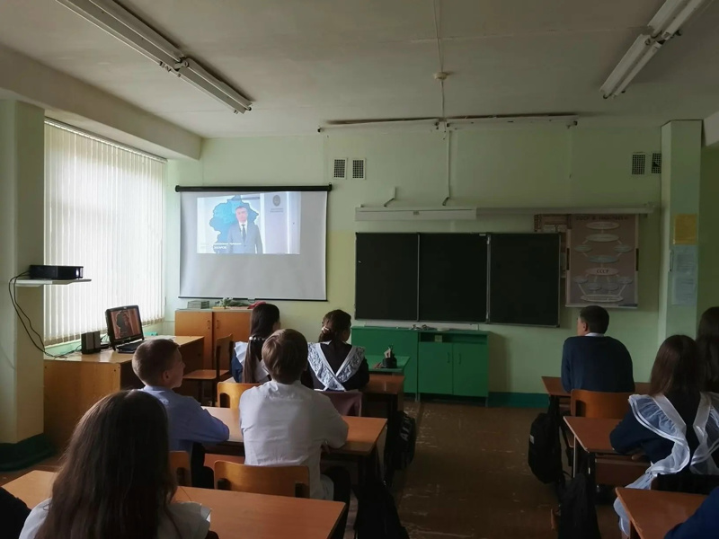 В каждом классе были просмотрены видеообращения