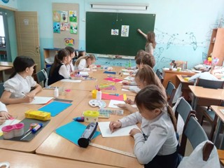 Погружение в мир неопластицизма