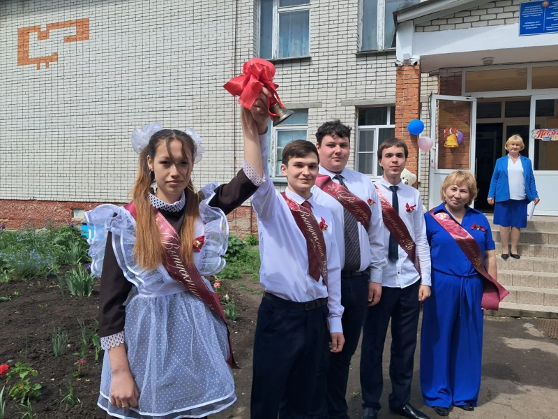 Праздник последнего звонка