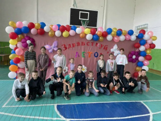 Открытие пришкольного лагеря