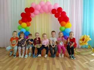 День защиты в мире маленьких детей!