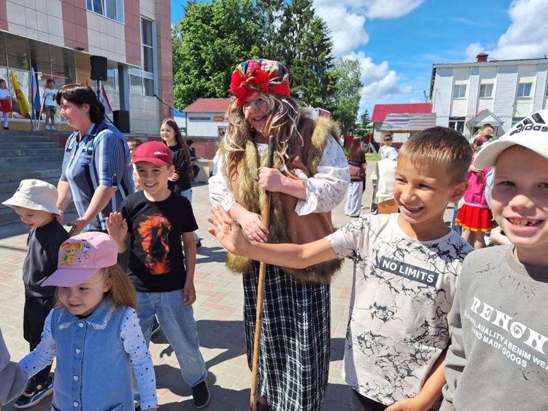 Дети, лето, творчество: праздник дружбы в самом сердце села